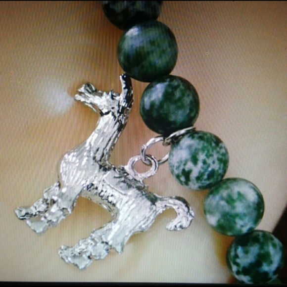 Silver Llama Alpaca Peruvian Green Agate Bracelet - Picture 2 of 3